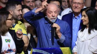 Lula promete governar com foco em economia digital, reforma da segurança e expansão do SUS