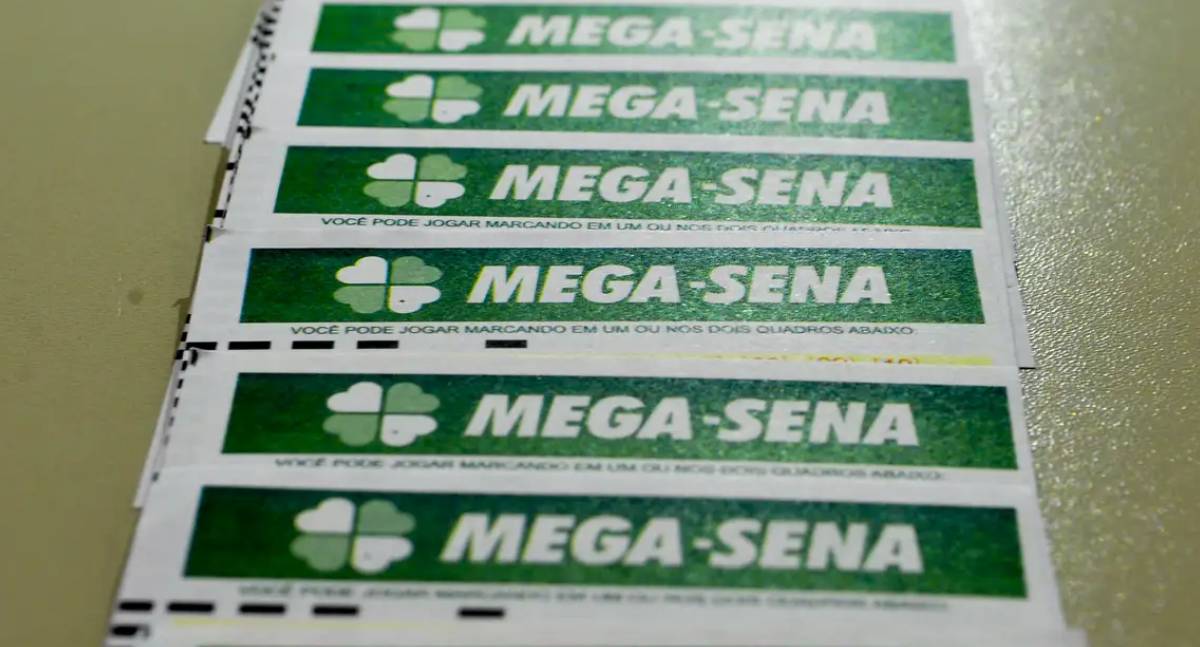 Mega-Sena acumula e prêmio estimado sobe para cem milhões de reais para o próximo sorteio