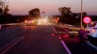 Motociclista de 64 anos morre em colisão com carreta na rodovia BR-364