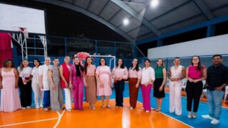 Noite Delas reuniu mais de 180 mulheres na última sexta-feira (16)