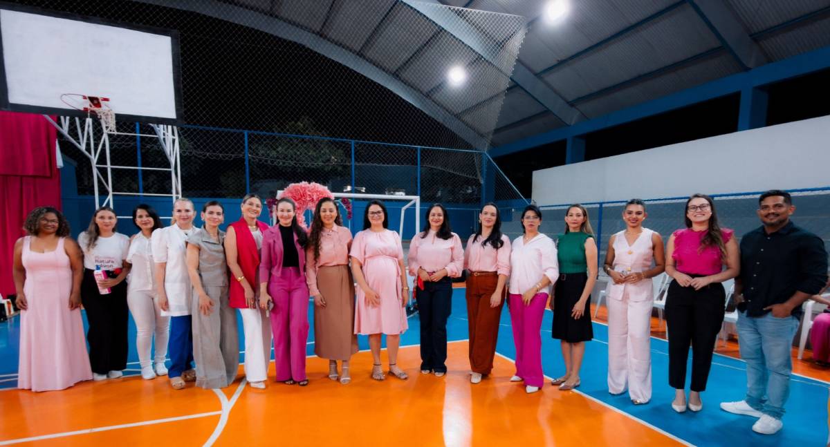 Noite Delas reuniu mais de 180 mulheres na última sexta-feira (16)