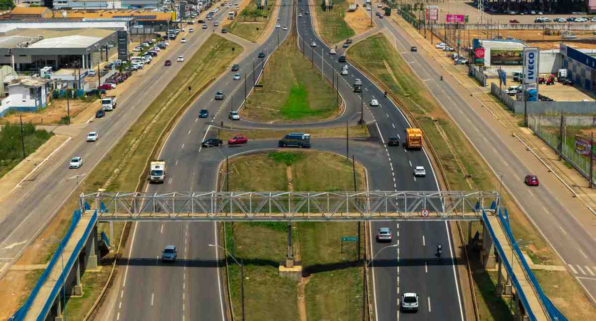 Nova 364 avança na restauração da BR-364 em Porto Velho