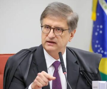 PGR se manifesta contra pedido para investigar André Mendonça por abuso de autoridade