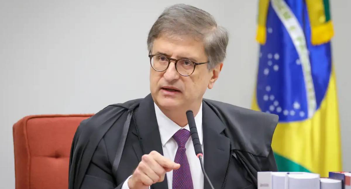 PGR se manifesta contra pedido para investigar André Mendonça por abuso de autoridade