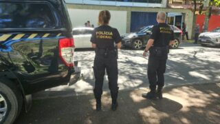 Polícia Federal conduz 129 pessoas e apreende quase R$ 790 mil em ações eleitorais