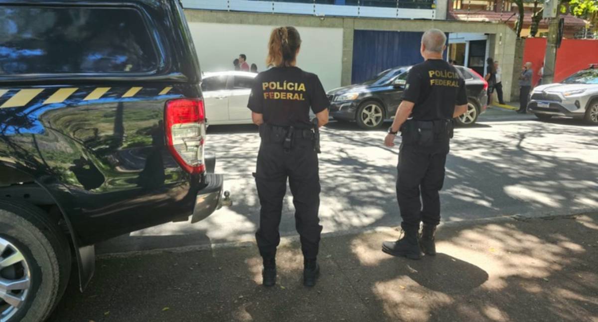 Polícia Federal conduz 129 pessoas e apreende quase R$ 790 mil em ações eleitorais