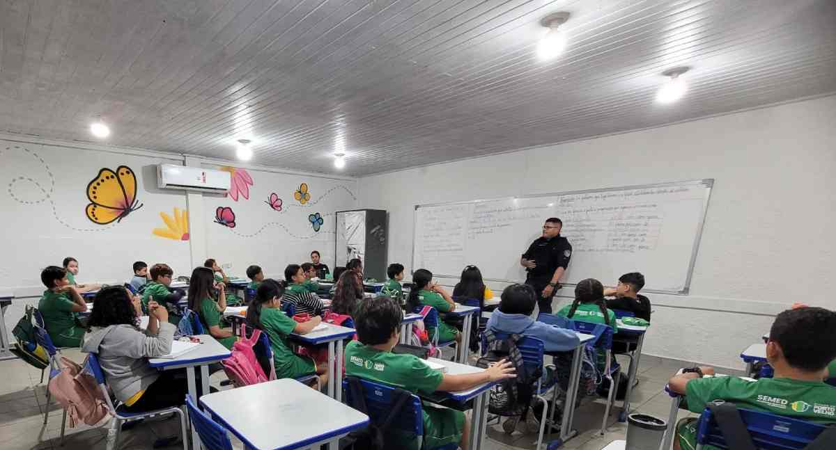 Porto Velho antecipa feriado escolar do Dia do Professor