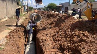 Porto Velho realiza obras de drenagem na Avenida Guaporé