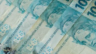 Prazo para micro e pequenas empresas definirem regime tributário com a reforma encerra nesta sexta-feira