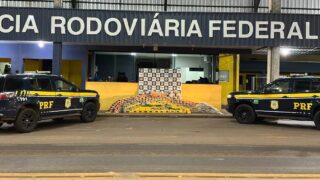 PRF apreende mais de 600 kg de drogas escondidos em caminhão na BR-364 em Rondônia