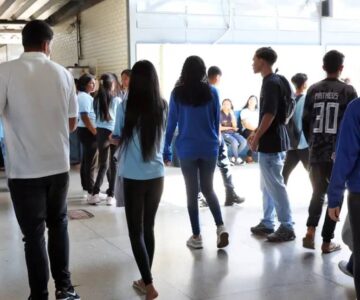 Sétima parcela do programa Pé-de-Meia começa a ser paga nesta segunda-feira