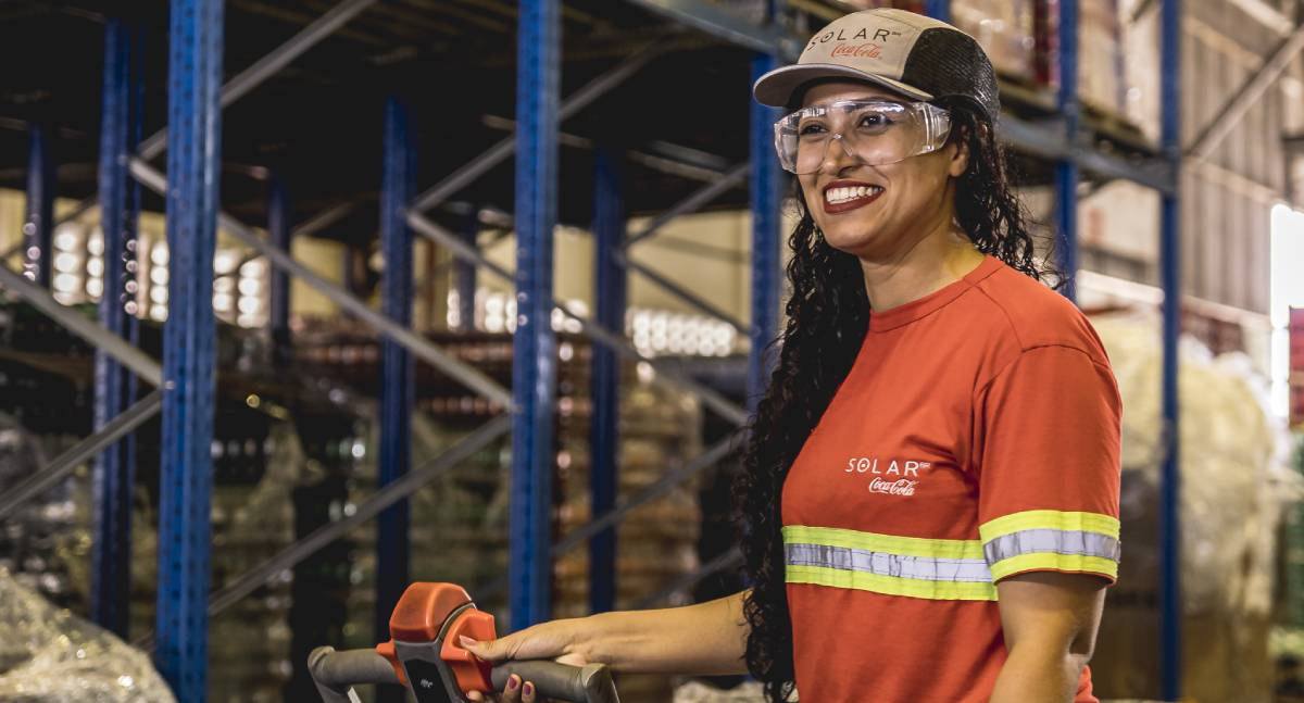 Solar Coca-Cola abre 28 vagas de emprego efetivas e temporárias em Rondônia