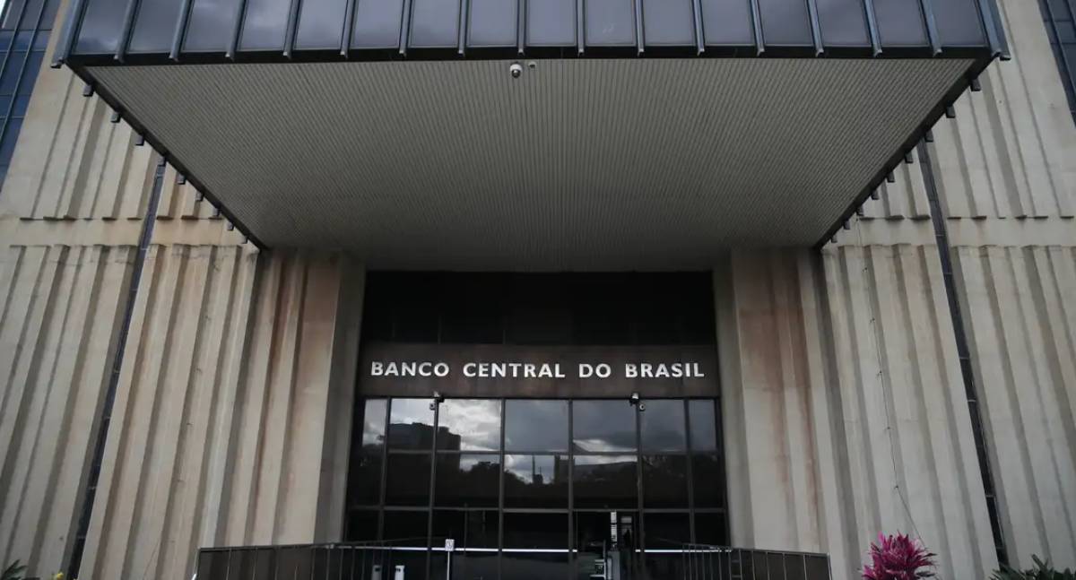TCU aprova contas do Banco Central de 2025 e concede quitação plena a Gabriel Galípolo