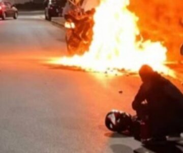 Três pessoas ficam feridas e motocicleta é destruída por fogo após colisão em RO