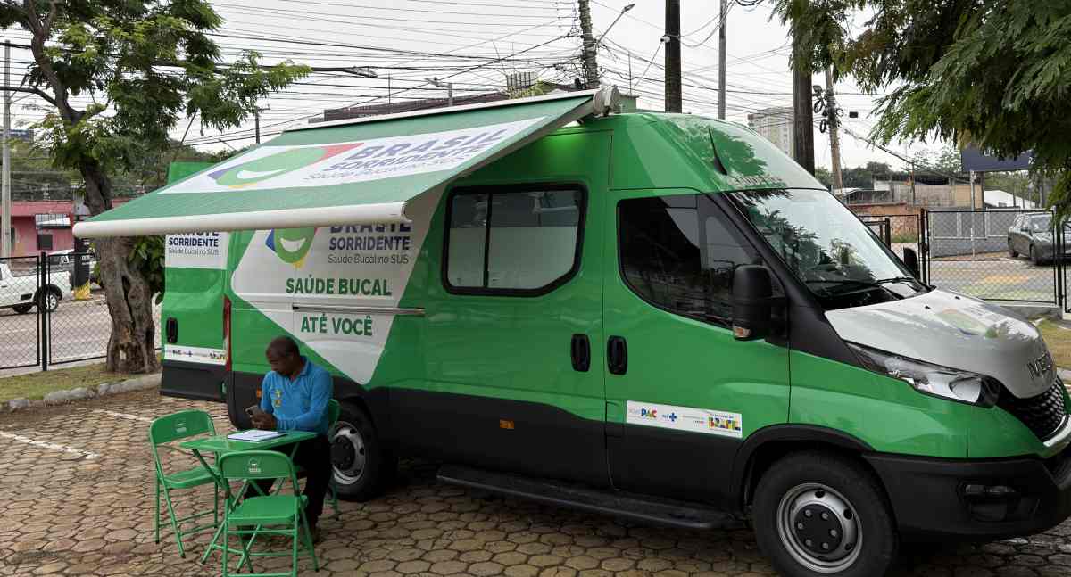 Unidade Odontológica Móvel amplia atendimento em Porto Velho
