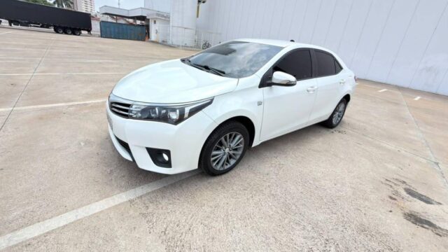 Vende-se Toyota Corolla XEi 2.0 completo ano 2015/2016