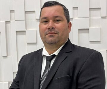 Vereador Léo Silva é eleito presidente da Câmara de Buritis para o biênio 2027 e 2028