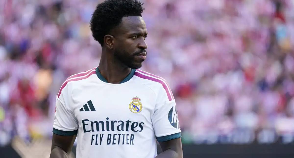 Vini Jr. pega 4 jogos de suspensão por expulsão e desfalca Real Madrid no El Clásico